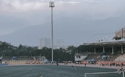 ����Ʒ���W(xu��)У�Ĳو�����