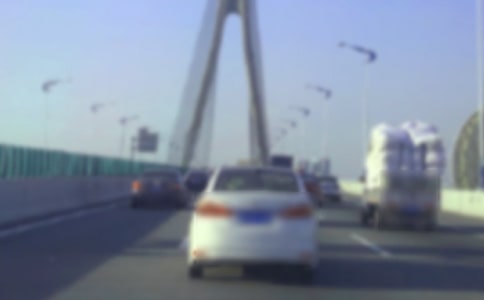 ܇�v�f(xi��)�h��ģ��R����ƪ