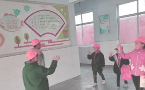 ��������Ҫ�ƺ��Ӵ��к�����