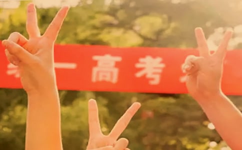 �����߿����ģ�����׷���������M(j��n)����ͨ��20ƪ��