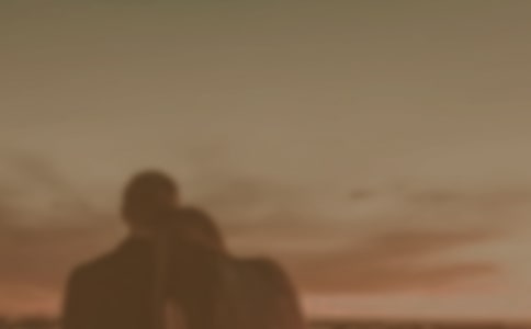 ���x��Ů���хf(xi��)�h��
