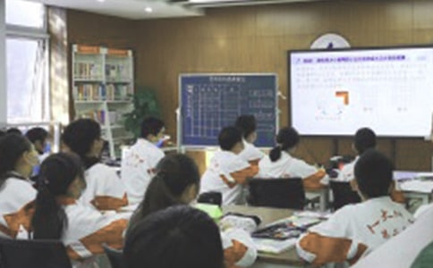 ���n��(��i)�f(shu��)Ԓ(hu��)���ӵ���ĩ�u(p��ng)�Z(y��)�����x140�䣩