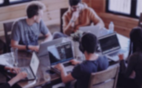 ����Č�(sh��)��(x��)��(b��o)��ģ��R����ƪ