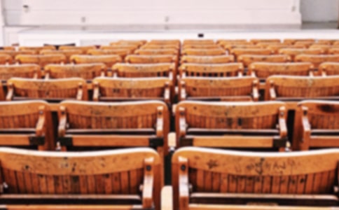 �W(xu��)У�W(xu��)����ٷż�֪ͨ��ͨ��10ƪ��