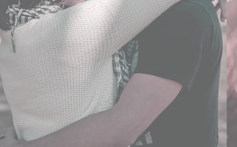 �������L����
