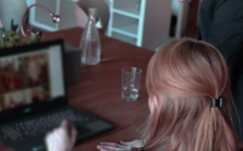 �P(gu��n)�ڹ����е�����(l��)־����