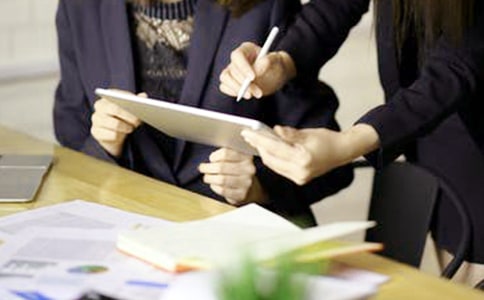 �O(ji��n)�����̎���(g��)�˿��Y(ji��)