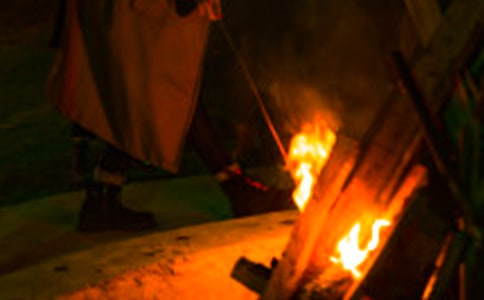 �y�����������(hu��)����